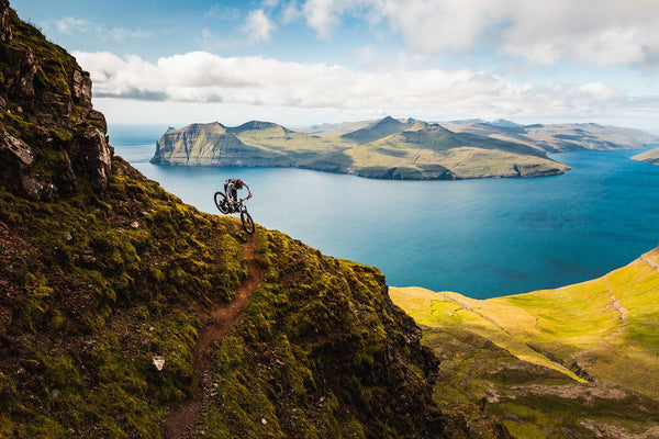 Lost in the Middle of Nowhere - FAROE ISLANDS